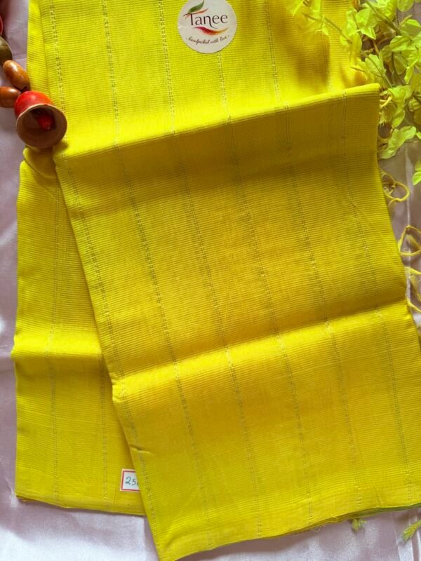 Mangalagiri pure pattu(silk) saree Jari lines blouse