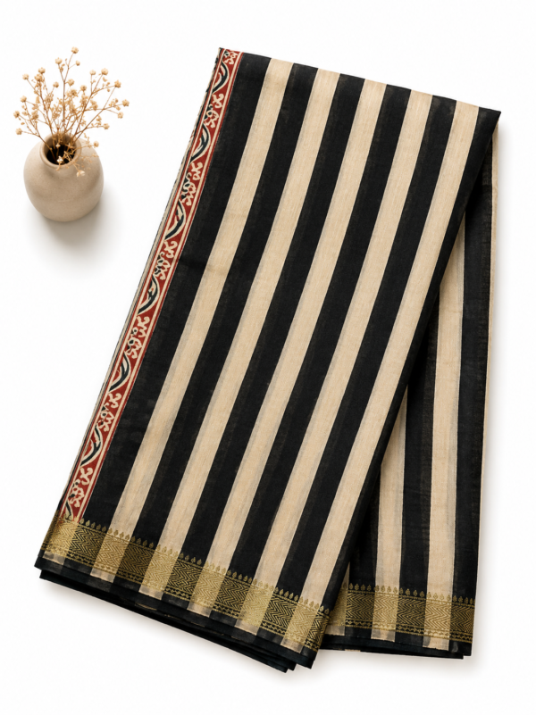 2026/05/1001026430.png Handblock Printed Maheshwari Silk Saree