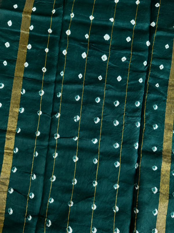 2026/05/1001026518.png Handblock Printed Maheshwari Silk Saree
